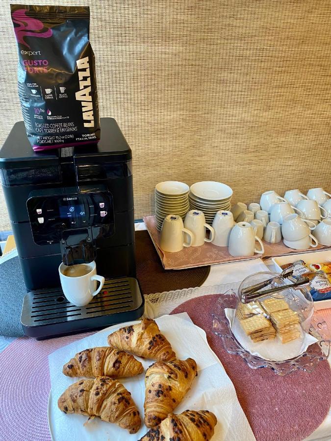 Pensiunea Rix Rooms Foksány Kültér fotó
