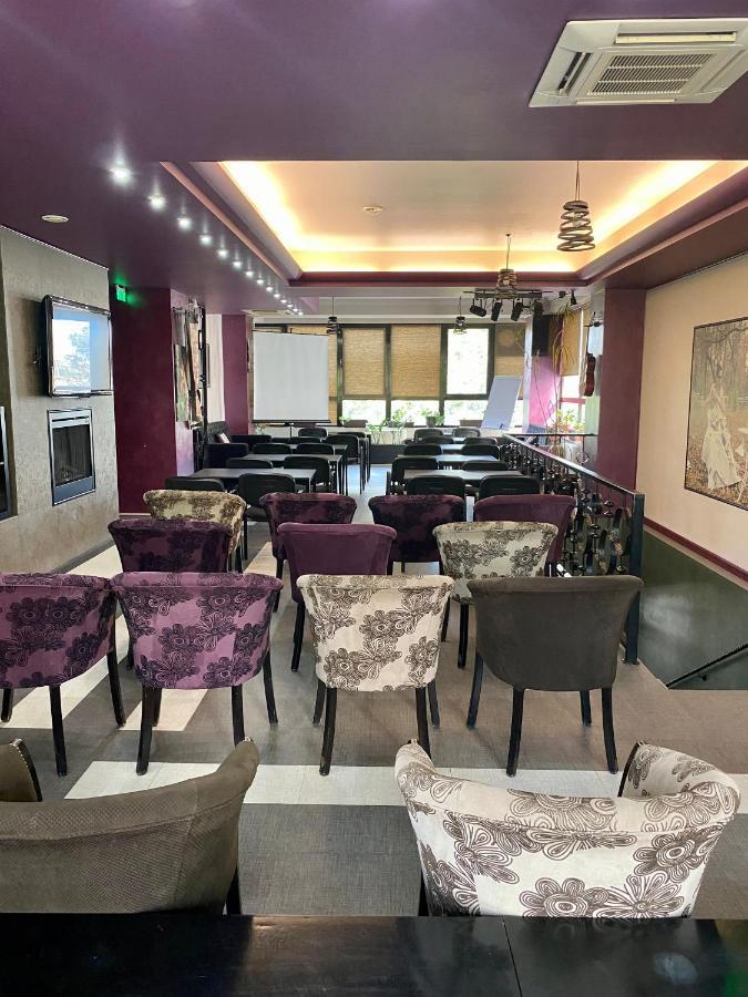 Pensiunea Rix Rooms Foksány Kültér fotó