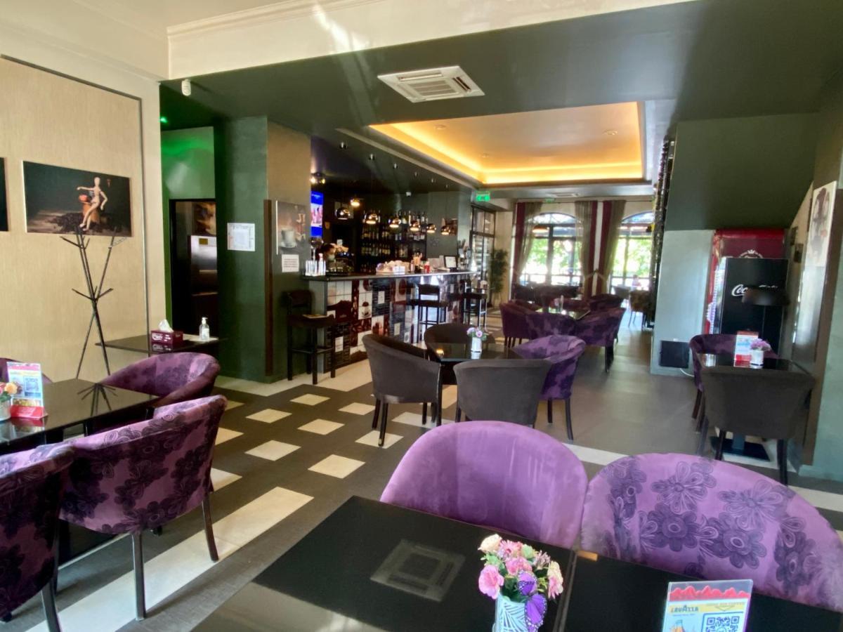 Pensiunea Rix Rooms Foksány Kültér fotó