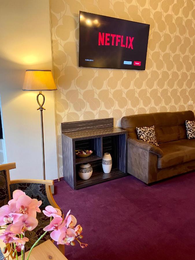 Pensiunea Rix Rooms Foksány Kültér fotó