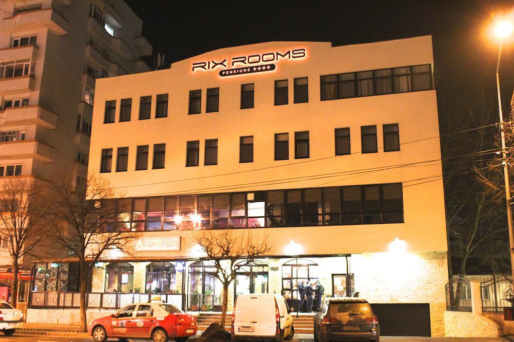 Pensiunea Rix Rooms Foksány Kültér fotó